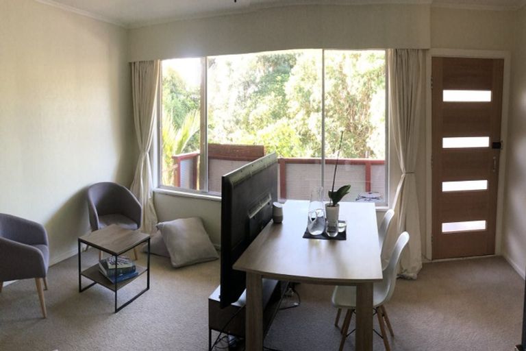 Photo of property in 1/153 Main Road, Tawa, Wellington, 5028