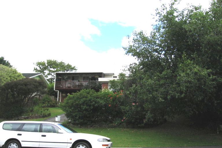 Photo of property in 115 Moore Street, Hillcrest, Auckland, 0627