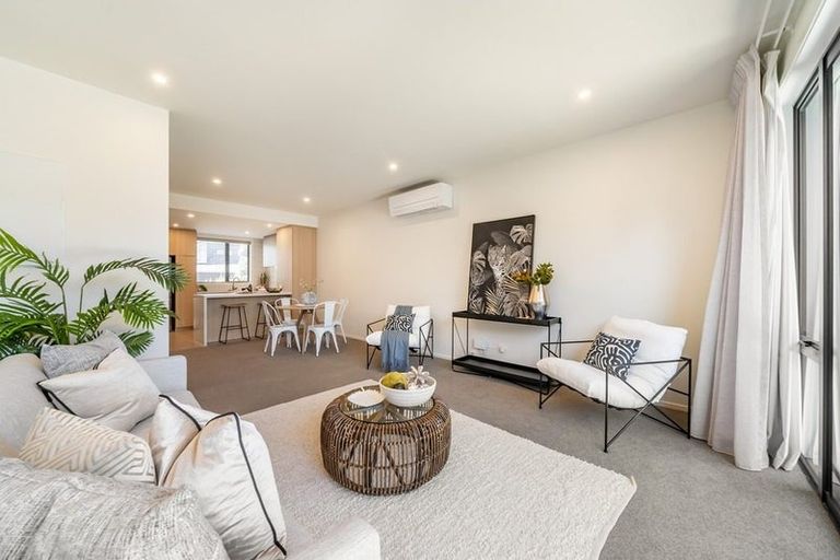 Photo of property in 17b Cuba Street, Petone, Lower Hutt, 5012