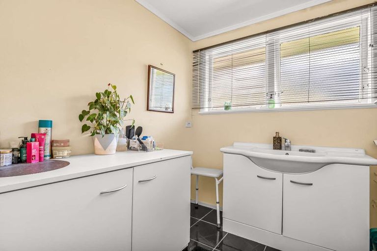 Photo of property in 79 Muriwai Drive, Whakatane, 3120