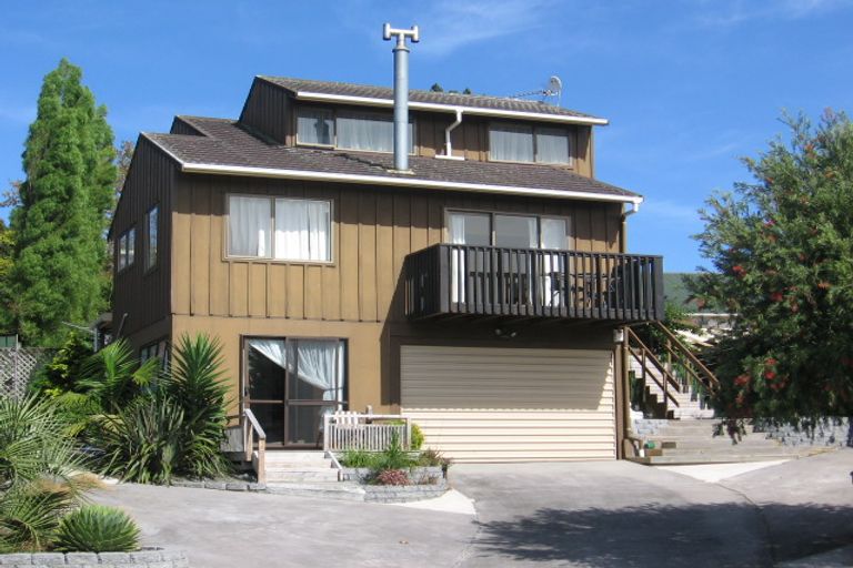 Photo of property in 5 Miraka Place, Birkenhead, Auckland, 0626