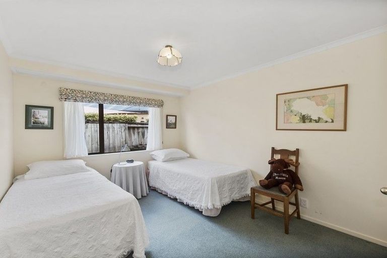 Photo of property in 50 Keswick Crescent, Huntington, Hamilton, 3210