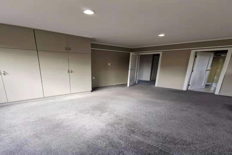Photo of property in 26 Fovant Street, Russley, Christchurch, 8042