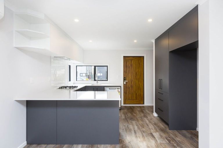 Photo of property in 10 Don Money Street, Wallaceville, Upper Hutt, 5018