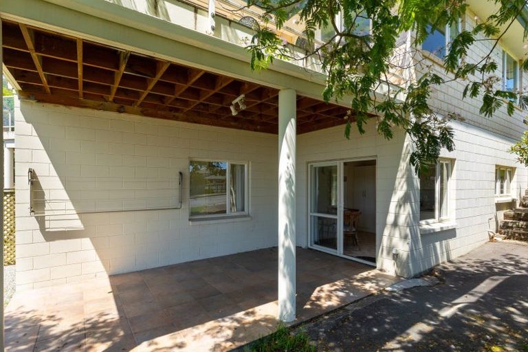 Photo of property in 34 Moana View Road, Waikawa, Picton, 7220
