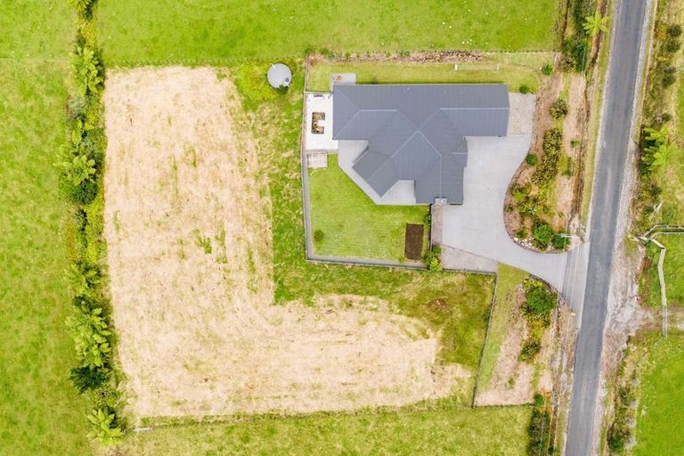 Photo of property in 713 Plymouth Road, Koru, New Plymouth, 4374