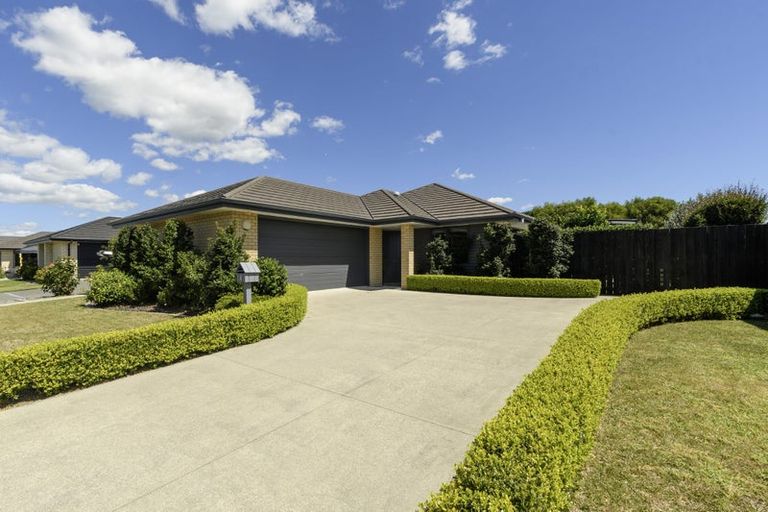 Photo of property in 4 Blanche Road, Papamoa Beach, Papamoa, 3118