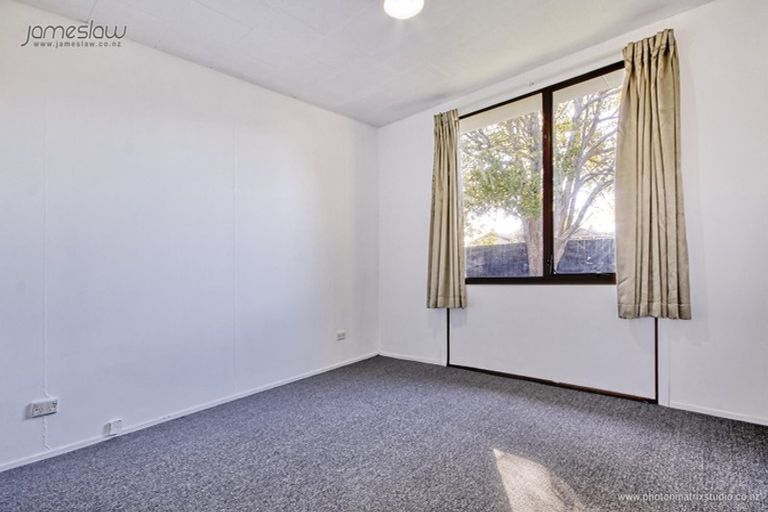 Photo of property in 101 Shifnal Drive, Randwick Park, Auckland, 2105
