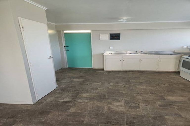 Photo of property in 4/22 Deere Avenue, Fenton Park, Rotorua, 3010