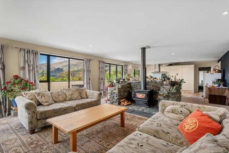 Photo of property in 44 Ferry Hill Drive, Lower Shotover, Queenstown, 9371