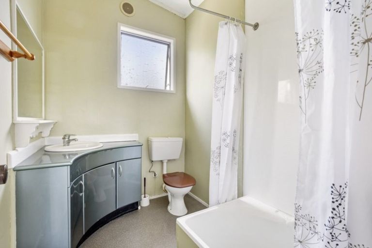 Photo of property in 69 Gibson Road, Dinsdale, Hamilton, 3204