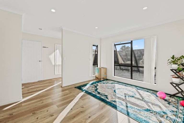 Photo of property in 23 Seddon Avenue, Papatoetoe, Auckland, 2104