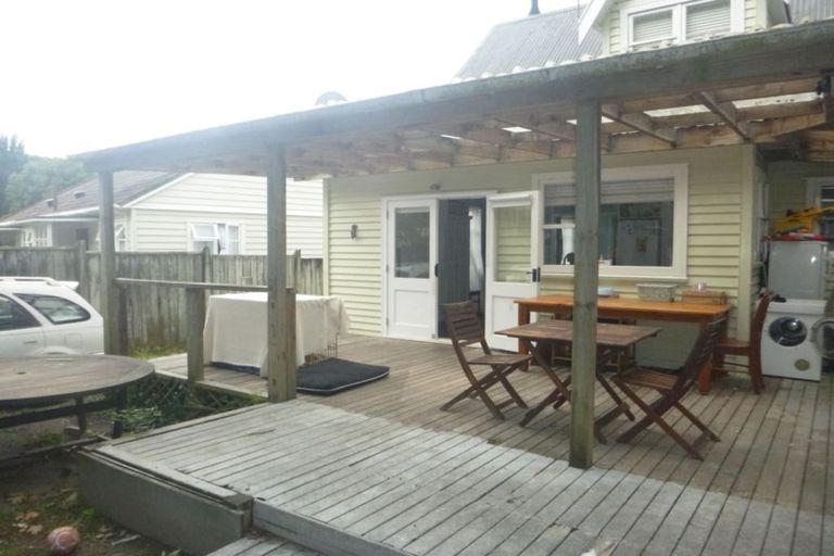 Photo of property in 7 Feist Street, Naenae, Lower Hutt, 5011