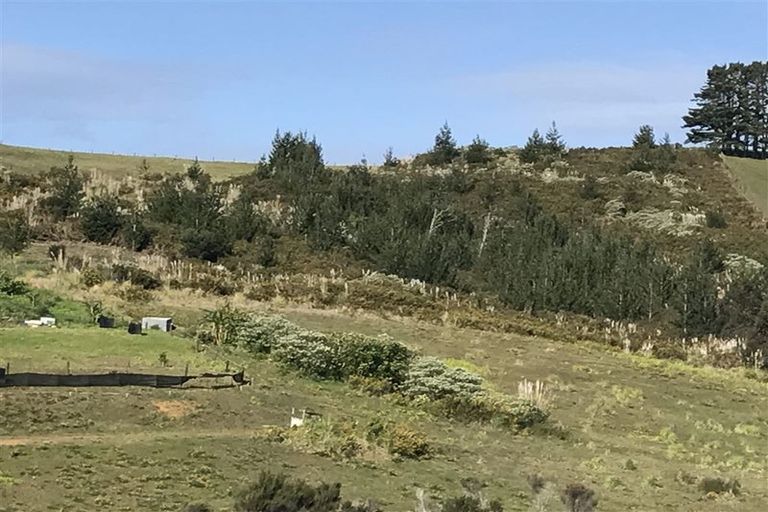 Photo of property in 24 Pekama Drive, Cable Bay, 0420