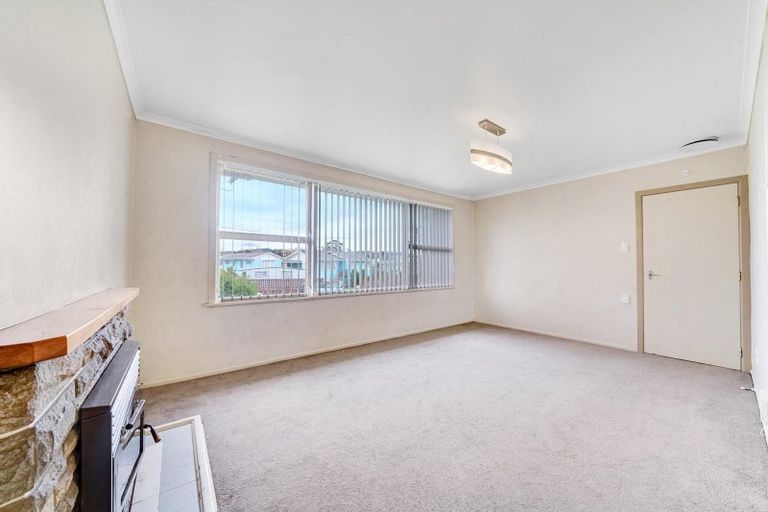 Photo of property in 47 Orion Street, Papakura, 2110