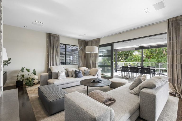Photo of property in 36 Lake View Road, Takapuna, Auckland, 0622