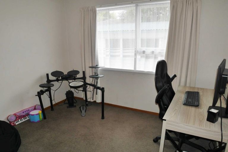 Photo of property in 2 Salmond Street, Hoon Hay, Christchurch, 8025