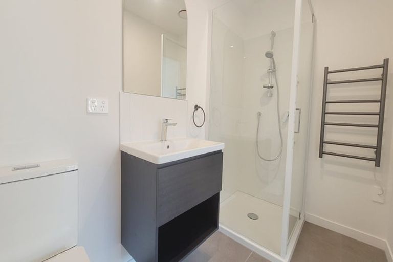 Photo of property in 88 Ara Paiwhenua, Tawa, Wellington, 5028