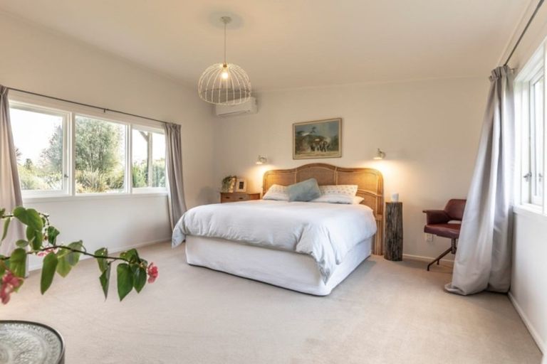 Photo of property in 190 Thornton Road, Cambridge, 3434