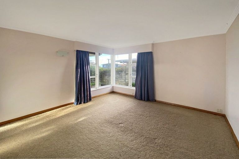 Photo of property in 176 Karaka Street, Castlecliff, Whanganui, 4501