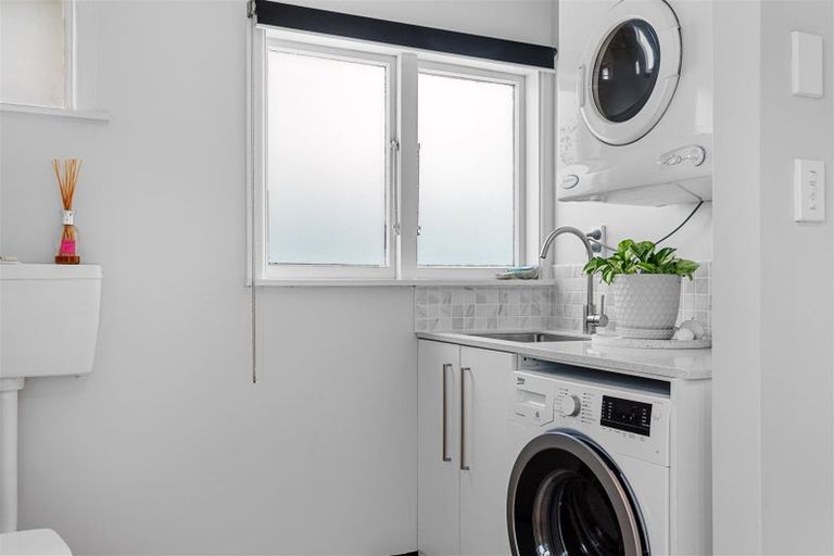 Photo of property in 33 East Belt, Rangiora, 7400