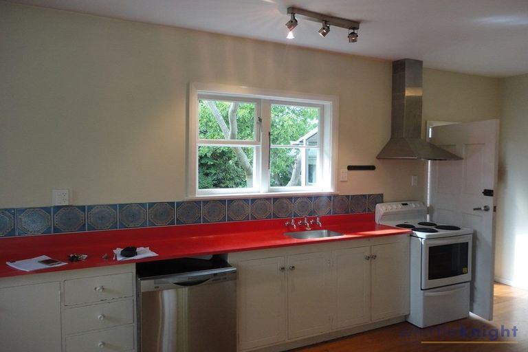 Photo of property in 24 Otara Street, Ilam, Christchurch, 8053