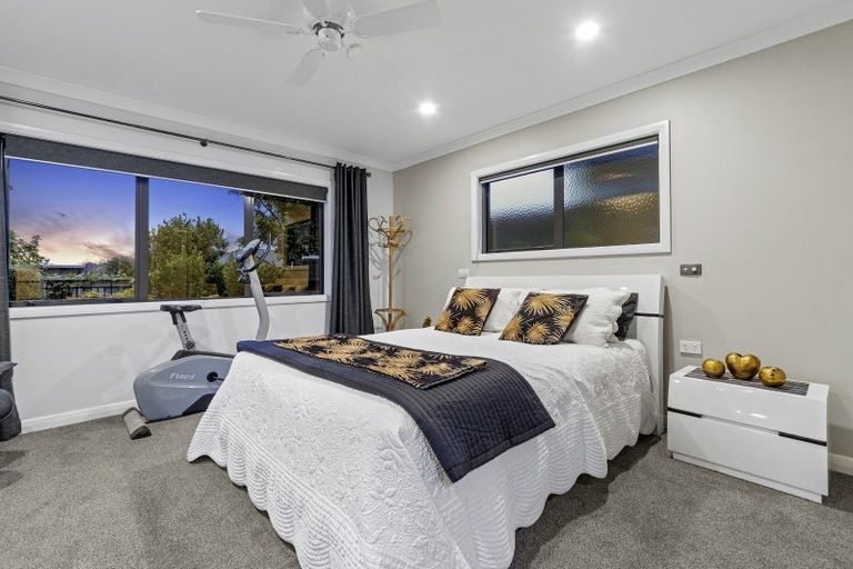 Photo of property in 1 Rexford Heights, Pyes Pa, Tauranga, 3112