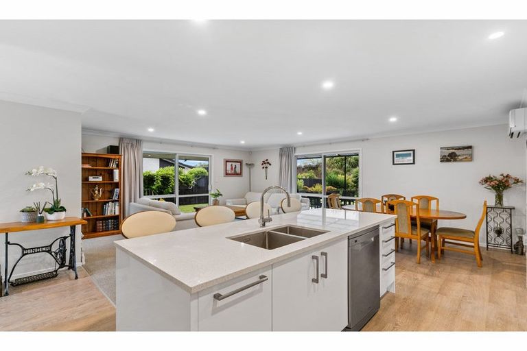 Photo of property in 16 Jack Boyd Drive, Mangawhai Heads, Mangawhai, 0573