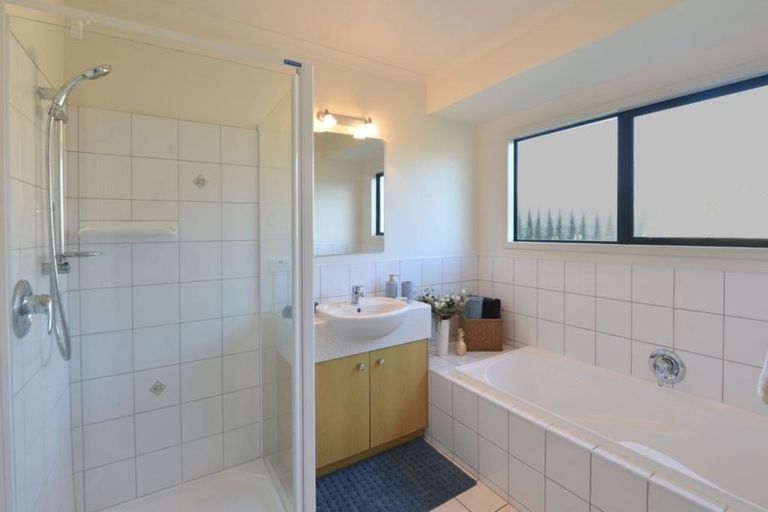 Photo of property in 23 Chatsfield Place, Te Kamo, Whangarei, 0112