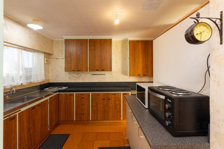 Photo of property in 37 Punga Street, Tangimoana, 4822