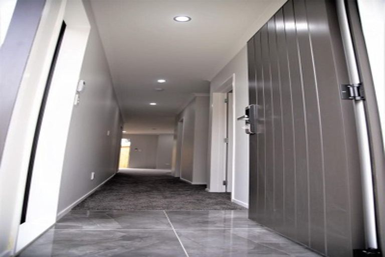 Photo of property in 142b Rangitoto Road, Papatoetoe, Auckland, 2025