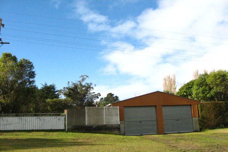 Photo of property in 19 Driver Street, Long Beach, Port Chalmers, 9081