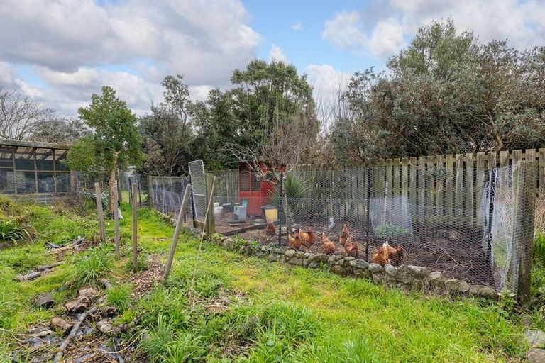 Photo of property in 9 William Benton Street, Featherston, 5710