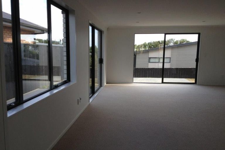 Photo of property in 7 Lane Cameron Place, Flat Bush, Auckland, 2019
