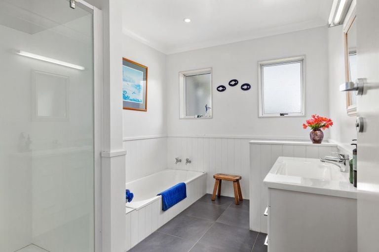 Photo of property in 341 Manaia Road, Homebush, Masterton, 5885