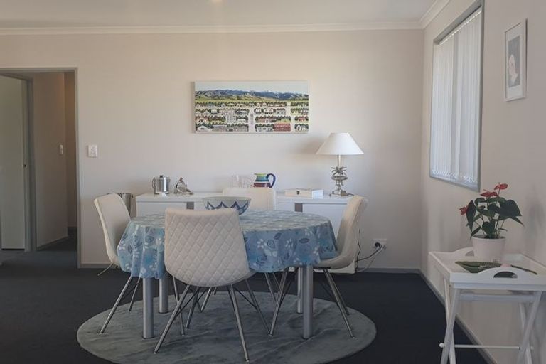 Photo of property in 9 Mckerrow Place, Featherston, 5710