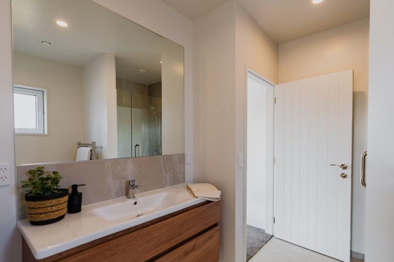 Photo of property in 2 Benn Street, Amberley, 7481