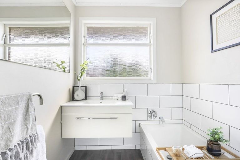 Photo of property in 4 Gerrand Place, Chedworth, Hamilton, 3210