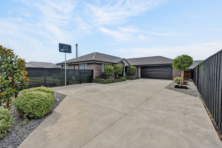 Photo of property in 27 Brenley Drive, Rolleston, 7614