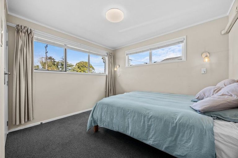 Photo of property in 22 Royal Road, Massey, Auckland, 0614
