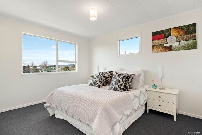 Photo of property in 42a Forest Hill Road, Henderson, Auckland, 0612