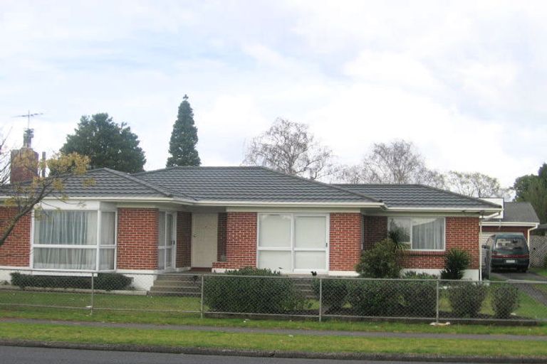 Photo of property in 83 Settlement Road, Papakura, 2110