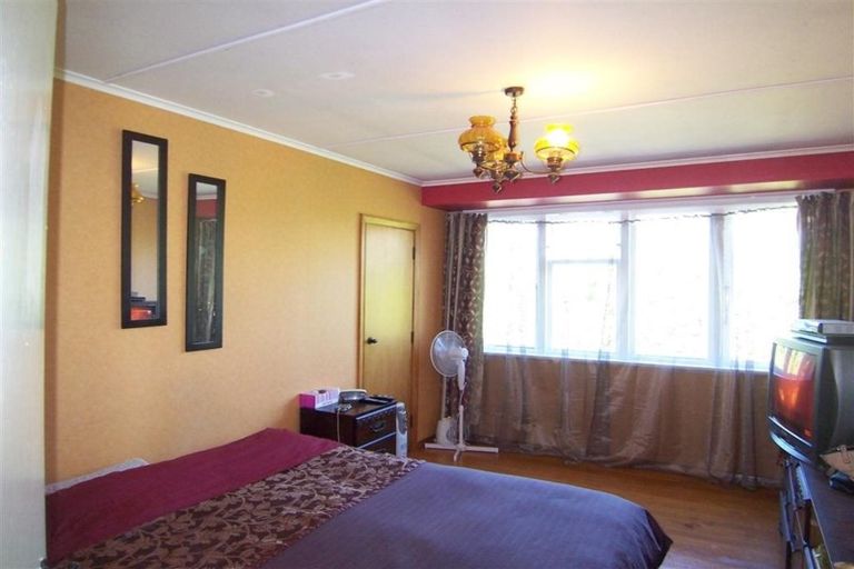 Photo of property in 13 Horomona Road, Paekakariki, 5034