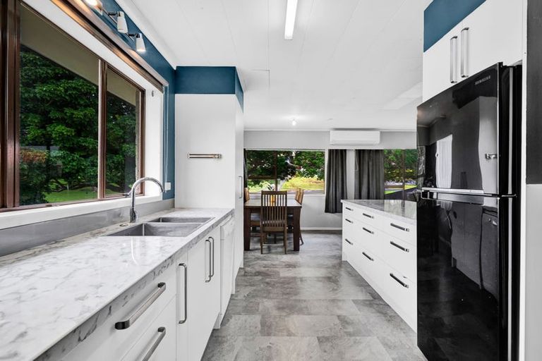 Photo of property in 5 Bronte Place, Whalers Gate, New Plymouth, 4310
