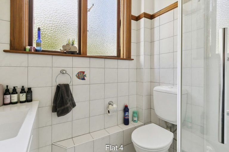 Photo of property in Coburn House, 246 Oriental Parade, Oriental Bay, Wellington, 6011