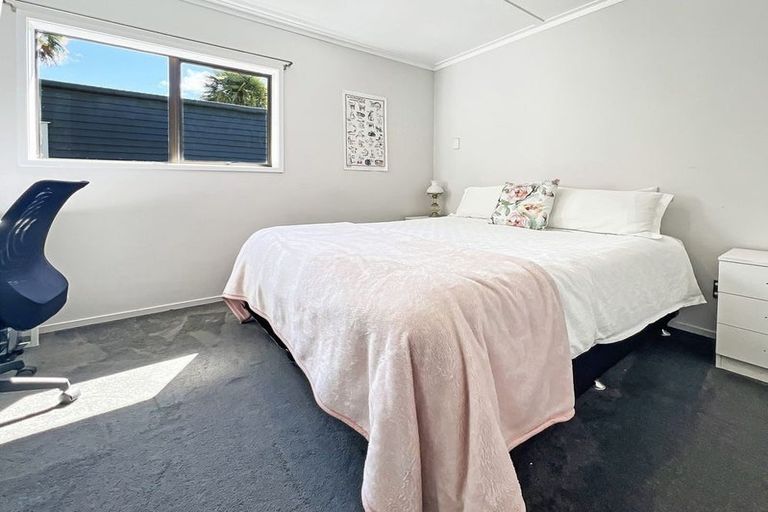 Photo of property in 9 Brownie Road, Laingholm, Auckland, 0604