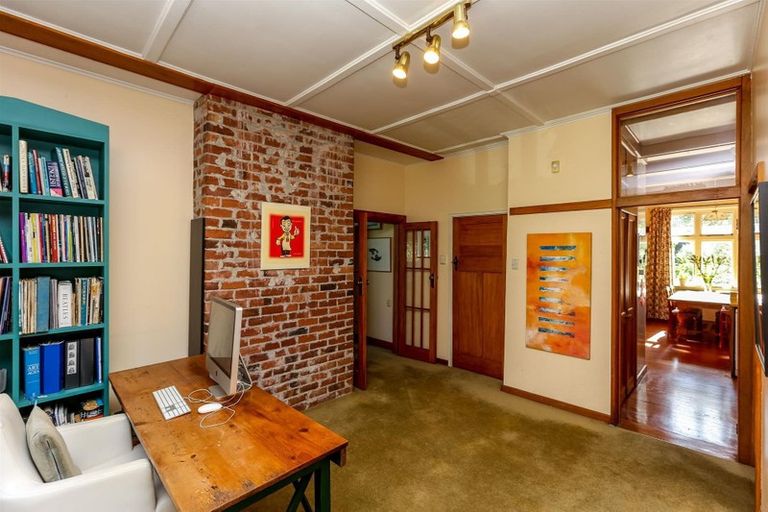 Photo of property in 103 Gover Street, New Plymouth, 4310