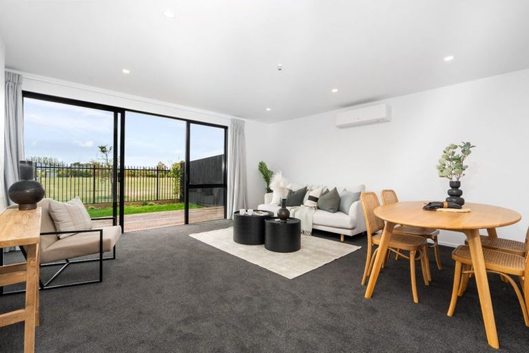 Photo of property in 1 Malaga Crescent, Harewood, Christchurch, 8051