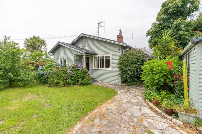 Photo of property in 6 Moncrieff Avenue, Fairfield, Hamilton, 3214