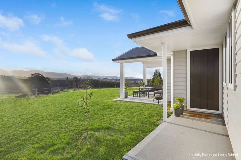 Photo of property in 293 Neudorf Road, Upper Moutere, 7175